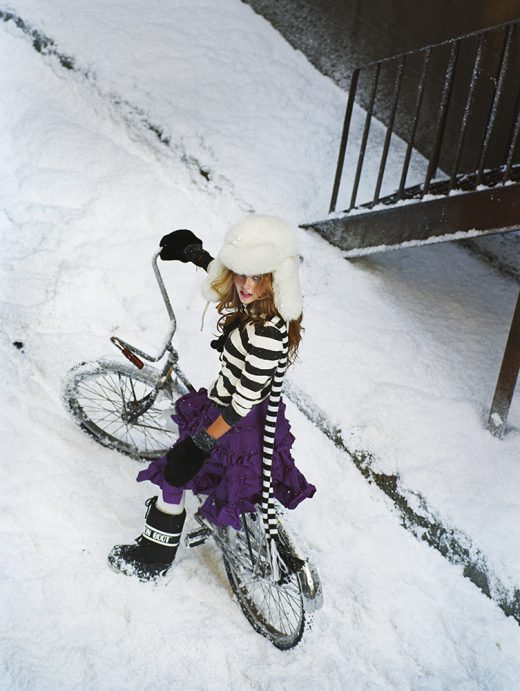 Image by Dewey Nicks