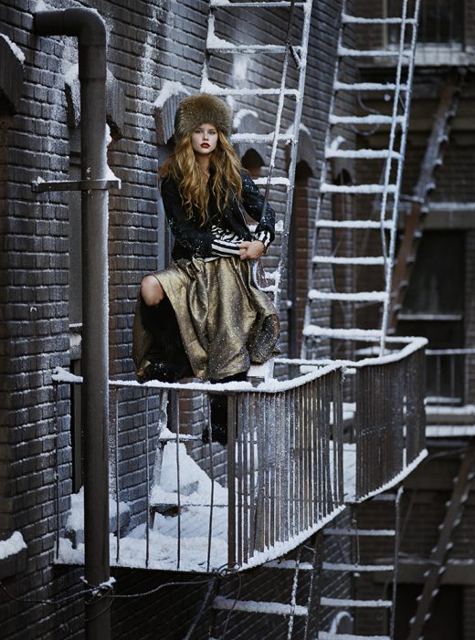 Image by Dewey Nicks