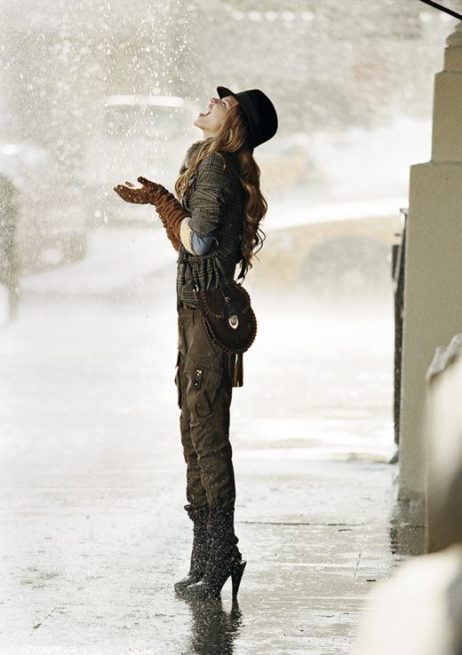 Image by Dewey Nicks