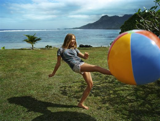 Image by Dewey Nicks