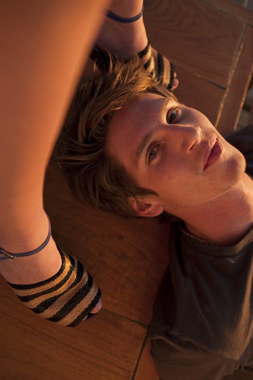 Image by Dewey Nicks