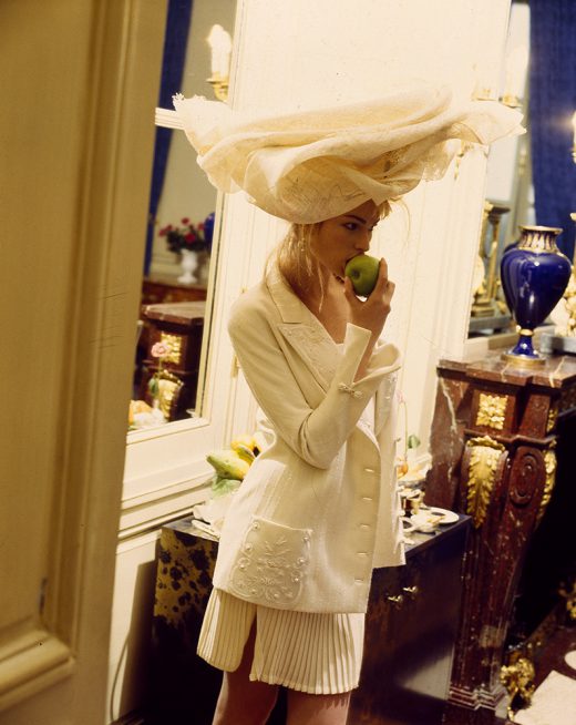 Image by Dewey Nicks