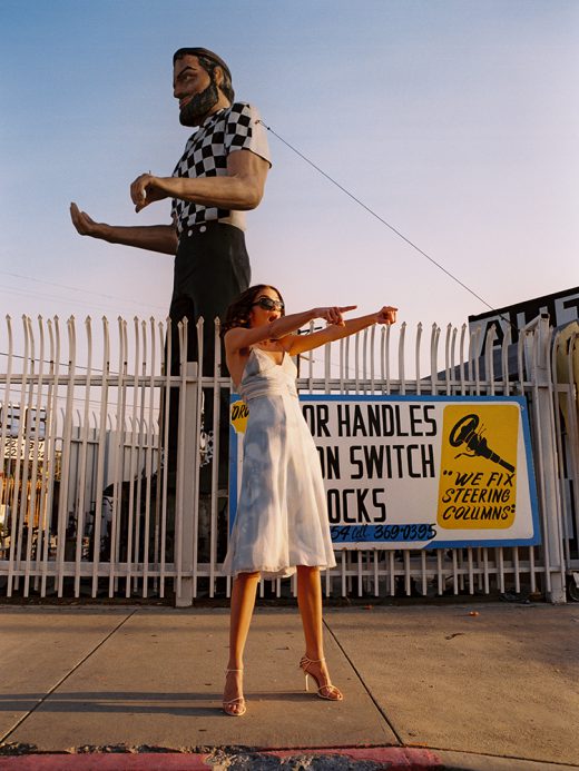 Image by Dewey Nicks