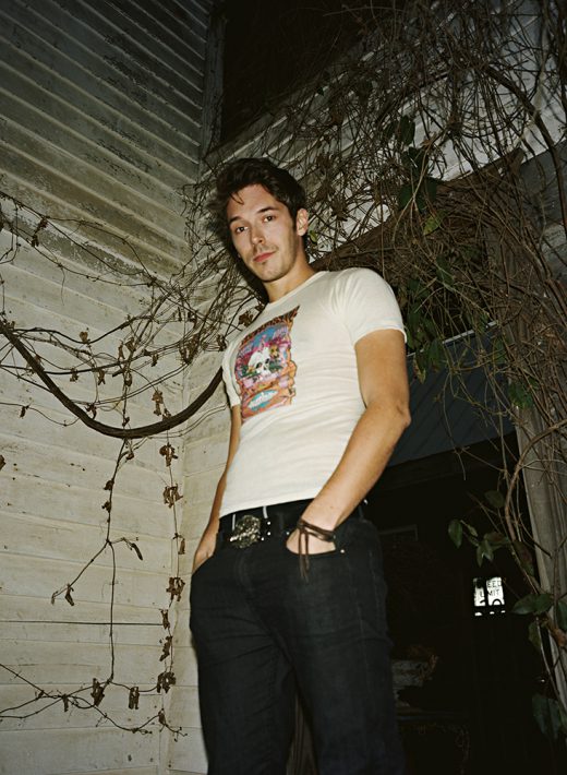 Image by Dewey Nicks