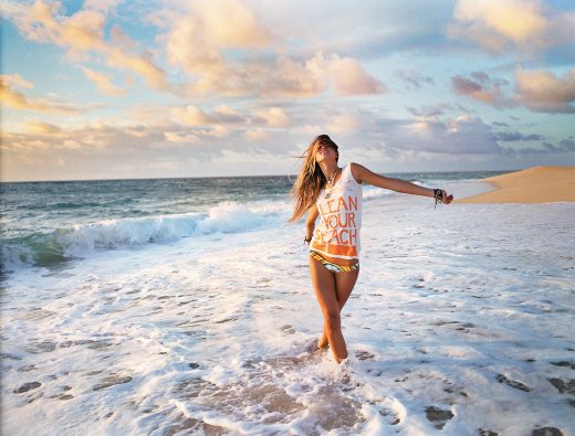 Image by Dewey Nicks