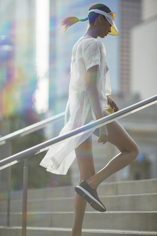 Image by Dewey Nicks