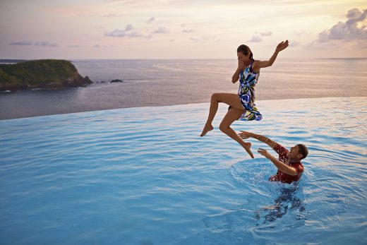 Image by Dewey Nicks