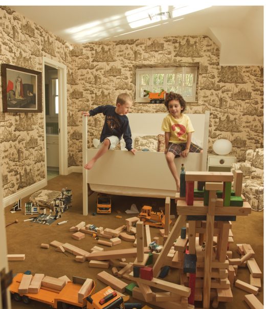 Image by Dewey Nicks