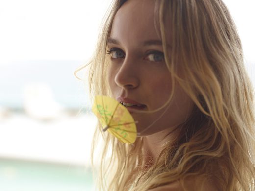 Image by Dewey Nicks