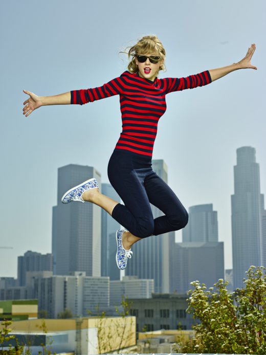 Image by Dewey Nicks