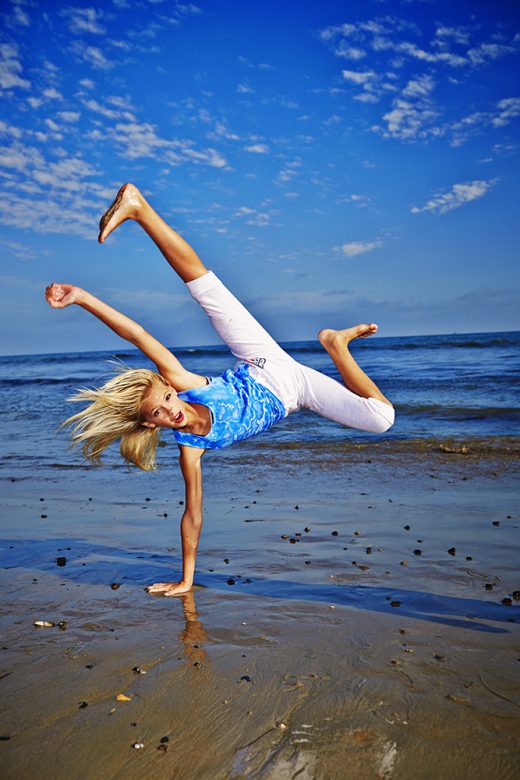 Image by Dewey Nicks