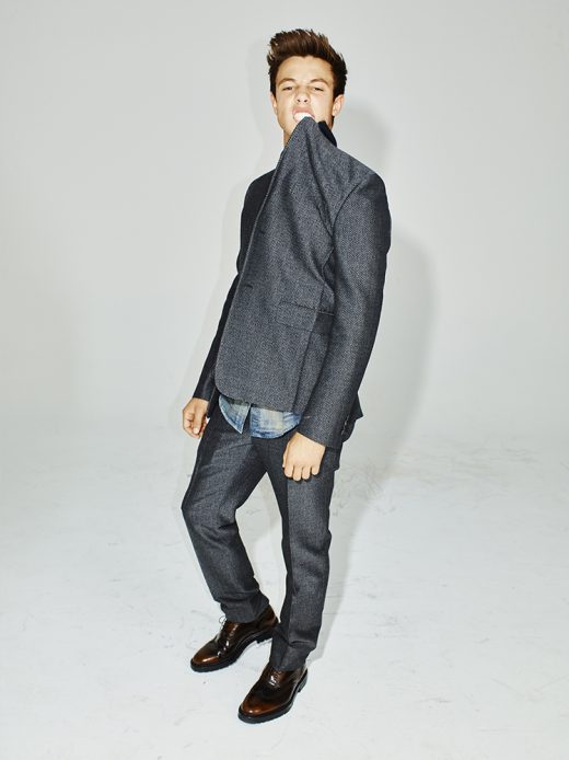 Image by Dewey Nicks