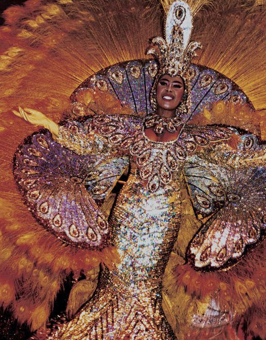 Image by Dewey Nicks