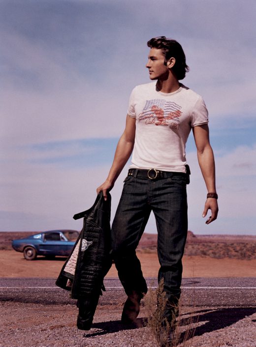 Image by Dewey Nicks