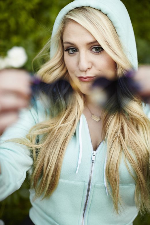 Image by Dewey Nicks