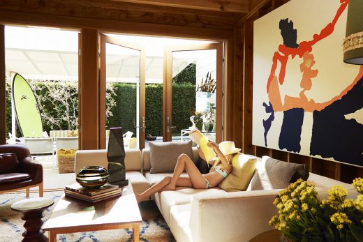 Image by Dewey Nicks