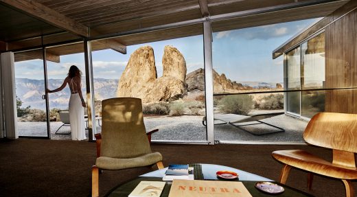 Image by Dewey Nicks