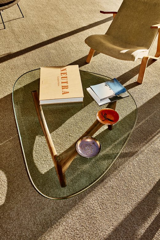 Image by Dewey Nicks