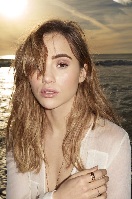 Image by Dewey Nicks