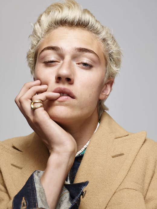 Image by Dewey Nicks