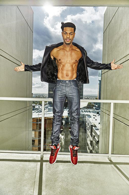 Image by Dewey Nicks