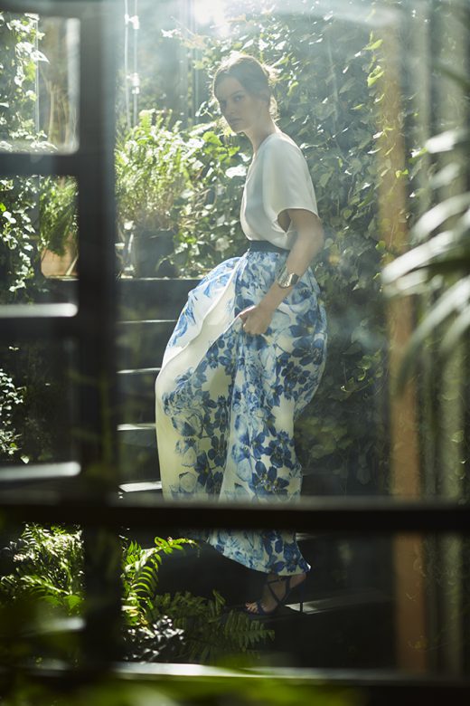 Image by Dewey Nicks