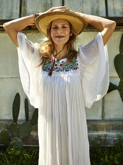 Image by Dewey Nicks