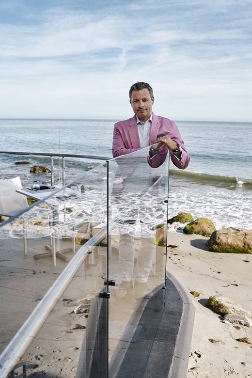 Image by Dewey Nicks