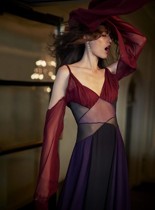 Image by Dewey Nicks