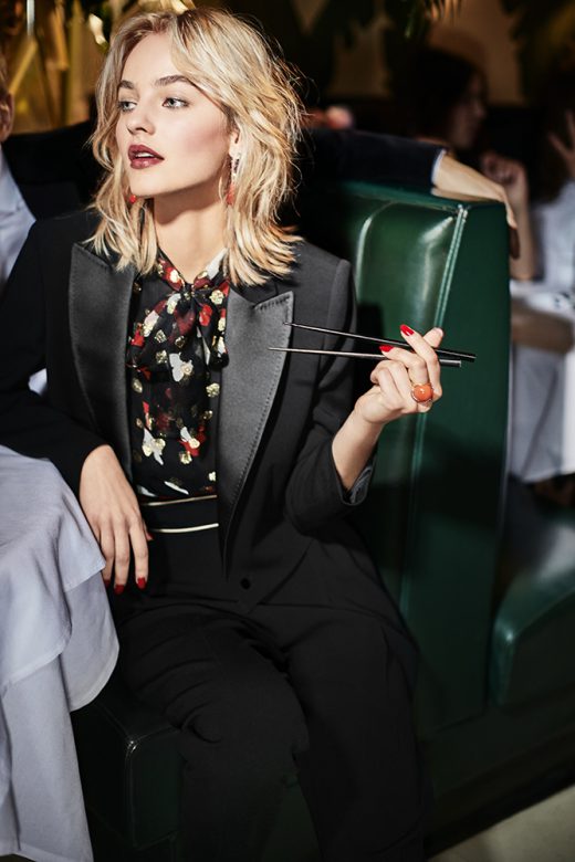 Image by Dewey Nicks