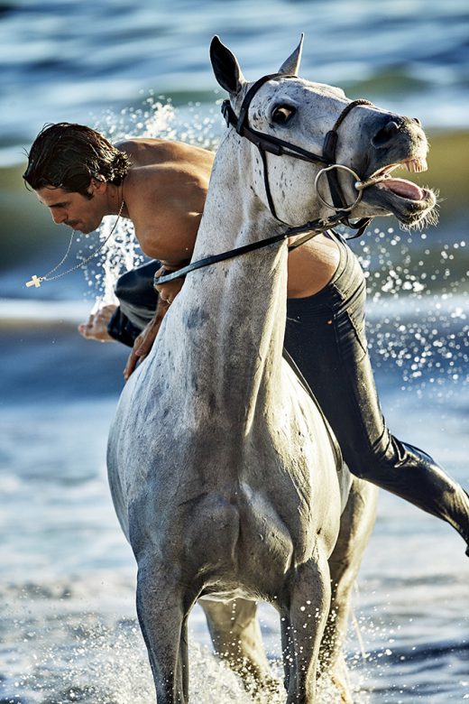 Image by Dewey Nicks