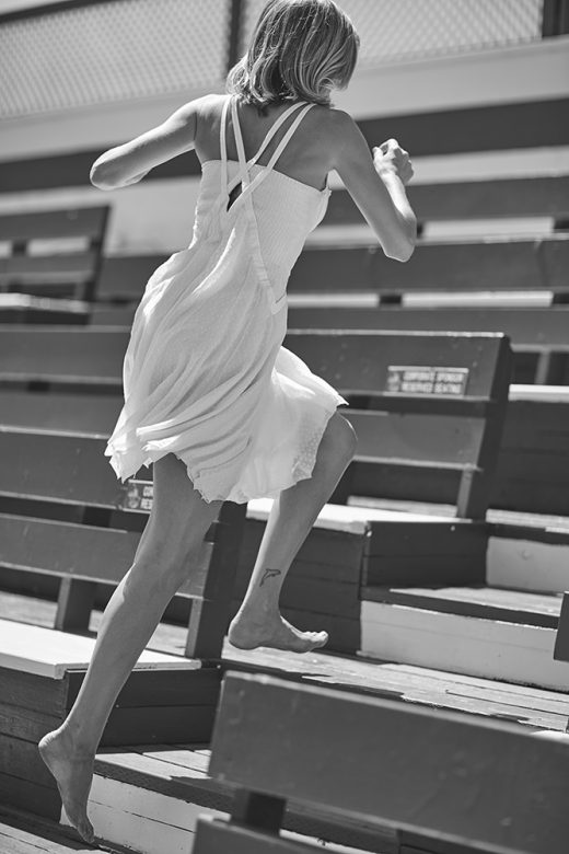 Image by Dewey Nicks