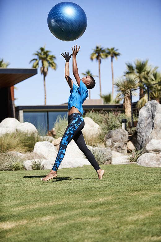 Image by Dewey Nicks